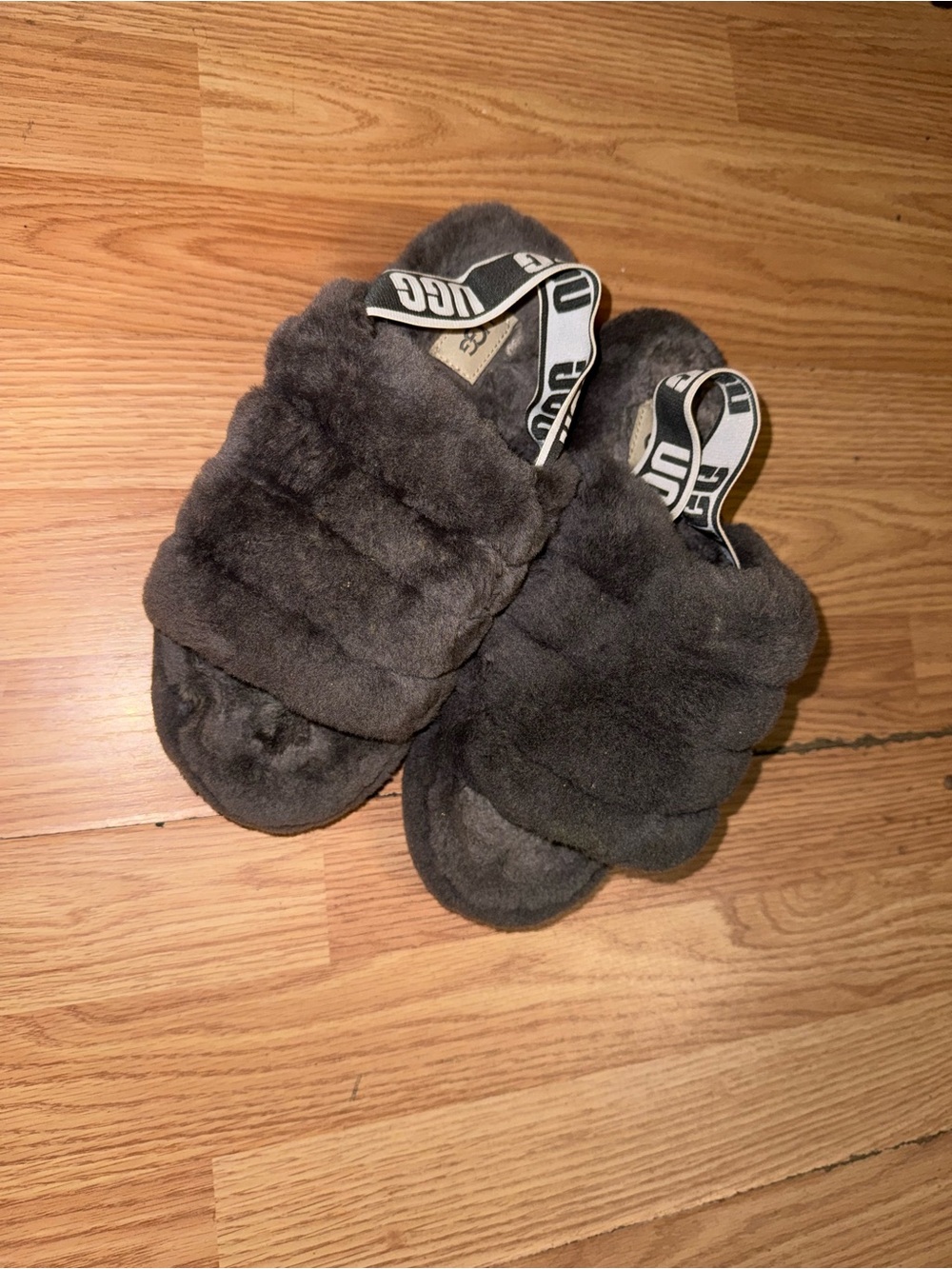 UGG Kids' Grey Fluff Slide with Branded Elastic Heel